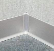 Плинтус алюминиевый анодированный напольный Diele ПЛ60, 501л серебро люкс Плинтус алюминиевый анодированный напольный Diele ПЛ60, 501л серебро люкс 1,8 м фото 5 | FLOORDEALER